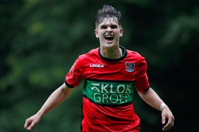 苏翊鸣的成 苏翊鸣的成