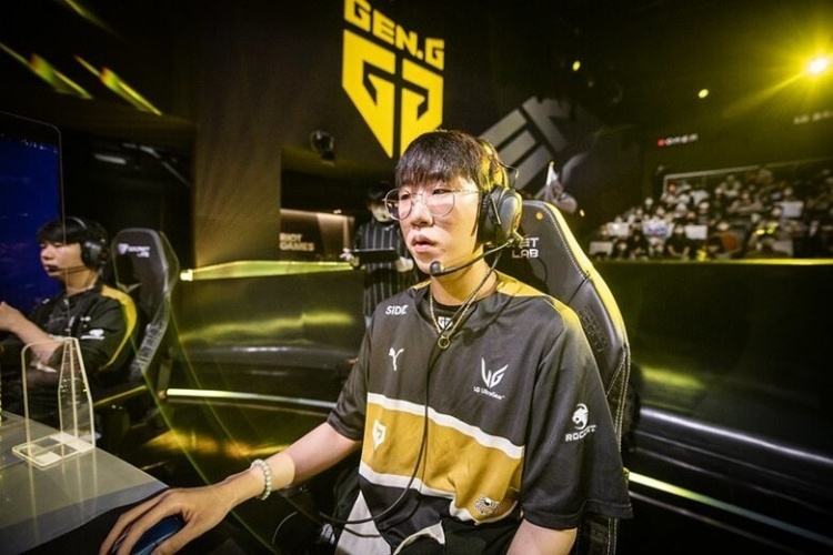 释放与回城 释放与回城