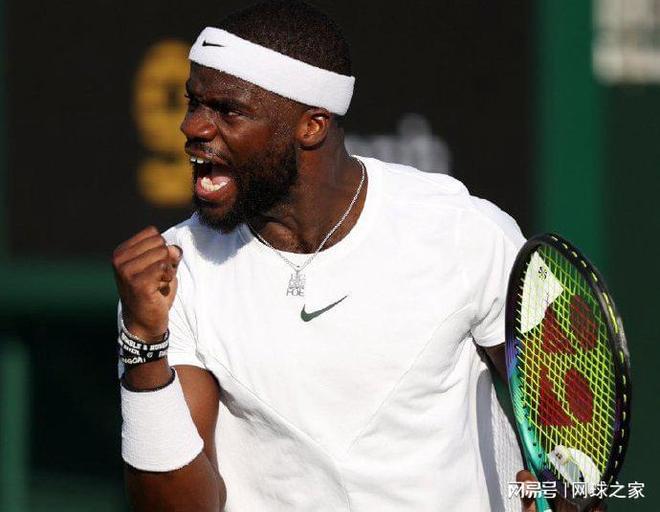 迪内斯仍可 迪内斯仍可